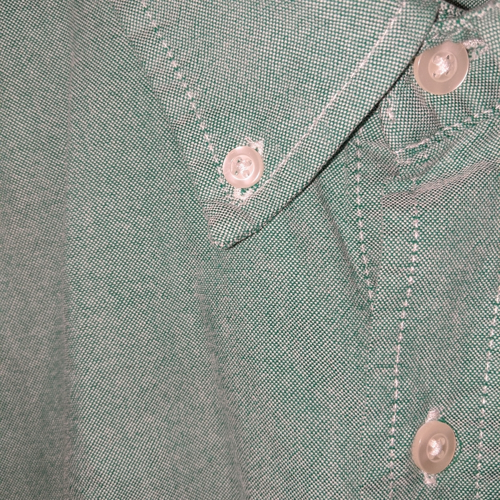 Long sleeve button down - Picture 2 of 3